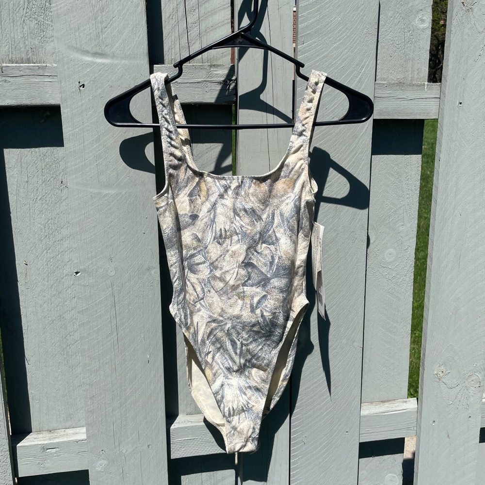 Vintage NWT Dance France Leotard